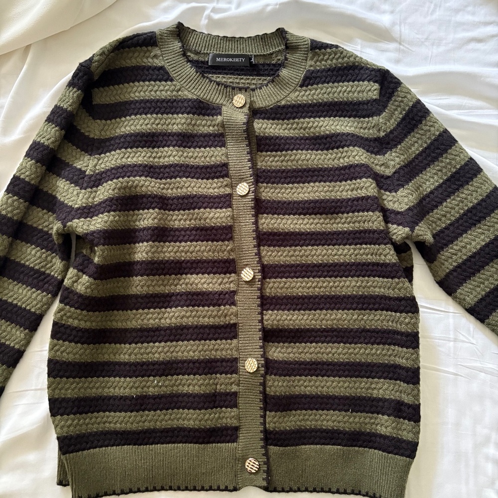 Brand new sweater